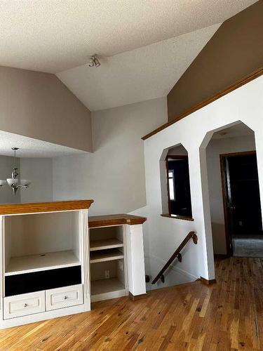 9878 Hidden Valley Drive Nw, Calgary, AB - Indoor Photo Showing Other Room
