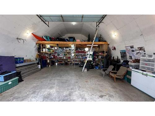 31551 Range Road 53C, Rural Mountain View County, AB - Indoor Photo Showing Garage