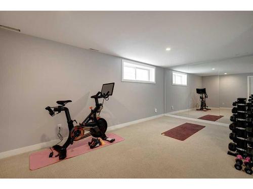 1-2322 2 Avenue Nw, Calgary, AB - Indoor Photo Showing Gym Room
