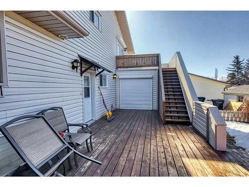 302 Silverthorn Close, Olds, AB - Outdoor With Deck Patio Veranda With Exterior