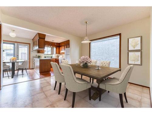 2227 2 Avenue Nw, Calgary, AB - Indoor Photo Showing Dining Room