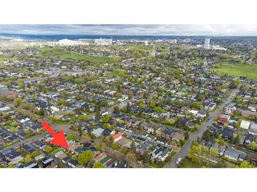 2227 2 Avenue Nw, Calgary, AB - Outdoor With View