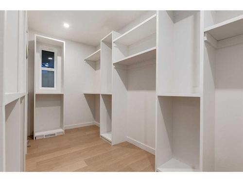 27 Rockford Park Nw, Calgary, AB - Indoor With Storage