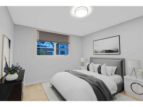 27 Rockford Park Nw, Calgary, AB - Indoor Photo Showing Bedroom