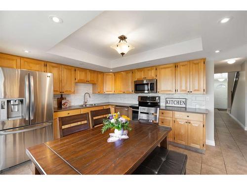 119 Cedargrove Court Sw, Calgary, AB - Indoor Photo Showing Kitchen With Stainless Steel Kitchen