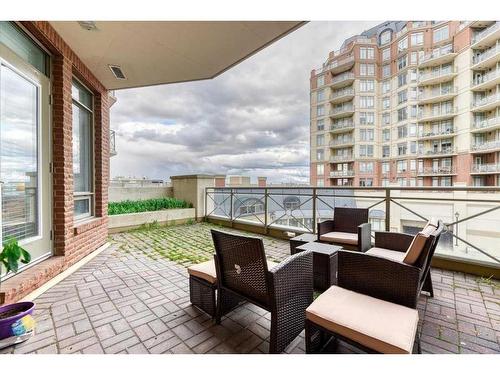 107-1726 14 Avenue Nw, Calgary, AB - Outdoor With Balcony With Exterior