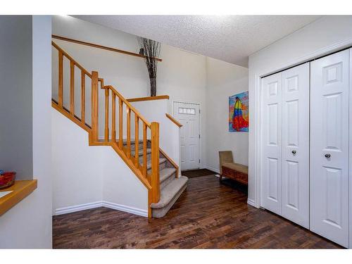 424 New Brighton Drive Se, Calgary, AB - Indoor Photo Showing Other Room