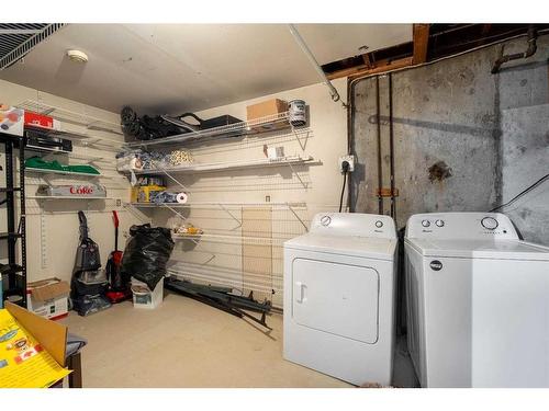 211 Marlyn Place Ne, Calgary, AB - Indoor Photo Showing Laundry Room