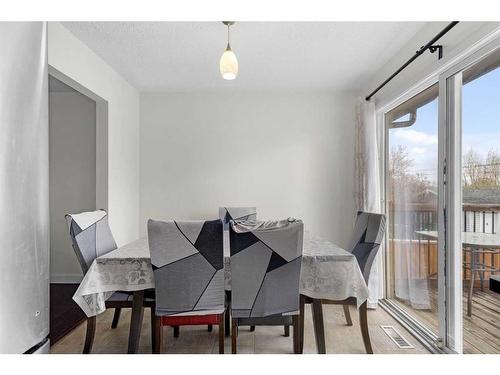 211 Marlyn Place Ne, Calgary, AB - Indoor Photo Showing Dining Room