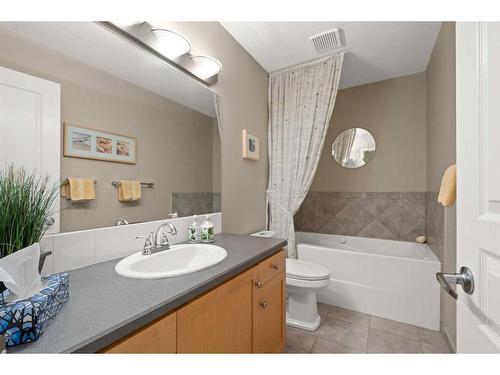 20-31243 Range Road 15, Rural Mountain View County, AB - Indoor Photo Showing Bathroom