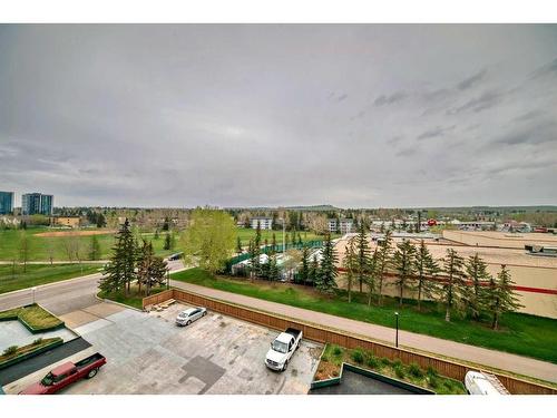 610-5204 Dalton Drive Nw, Calgary, AB - Outdoor With View
