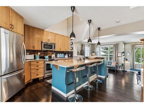 80 Auburn Bay View Se, Calgary, AB - Indoor Photo Showing Kitchen With Stainless Steel Kitchen With Upgraded Kitchen