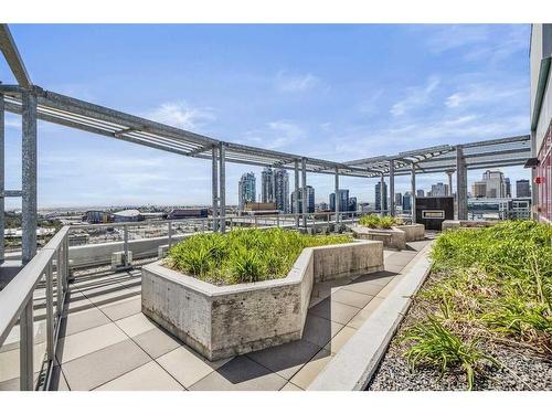 705-624 8 Avenue Se, Calgary, AB - Outdoor With View