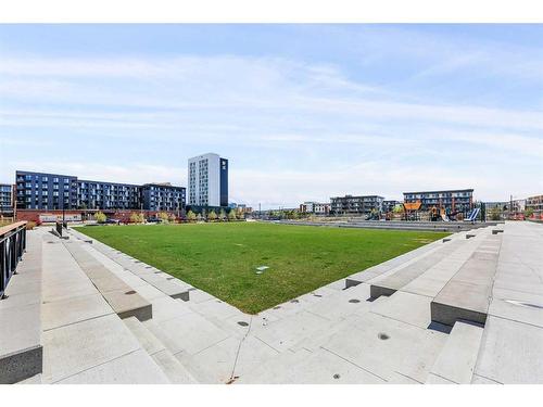 312-3130 Thirsk Street Nw, Calgary, AB - Outdoor With View