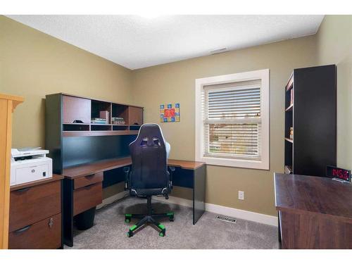 65 Galway Crescent Sw, Calgary, AB - Indoor Photo Showing Office