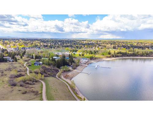 3-68 Baycrest Place Sw, Calgary, AB - Outdoor With View