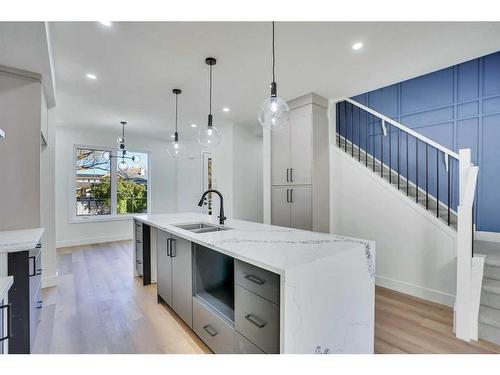 2007 17 Street Nw, Calgary, AB - Indoor Photo Showing Kitchen With Double Sink With Upgraded Kitchen