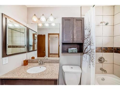 128 Glenpatrick Drive Sw, Calgary, AB - Indoor Photo Showing Bathroom