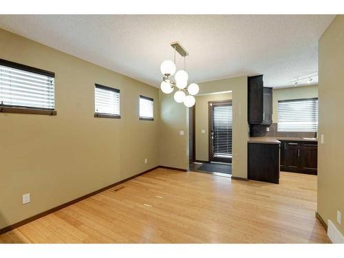 167 89 Street Sw, Calgary, AB - Indoor Photo Showing Other Room