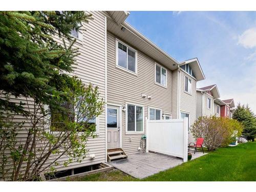 38 Sage Hill Common Nw, Calgary, AB - Outdoor
