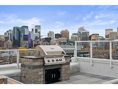 405-1107 Gladstone Road Nw, Calgary, AB - Outdoor With View