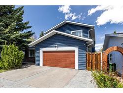 232 Valhalla Crescent NW Calgary, AB T3A 2A1