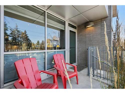 111-235 9A Street Nw, Calgary, AB - Outdoor With Exterior