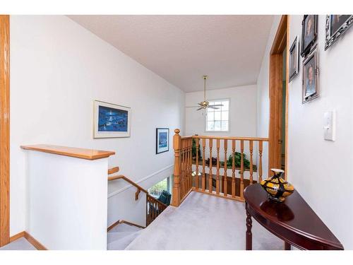 14232 Evergreen Street Sw, Calgary, AB - Indoor Photo Showing Other Room