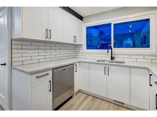 4 Van Horne Crescent Ne, Calgary, AB - Indoor Photo Showing Kitchen With Double Sink