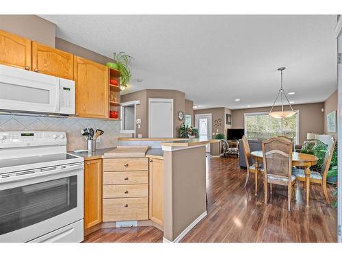 161 Tuscany Springs Way Nw, Calgary, AB - Indoor Photo Showing Kitchen