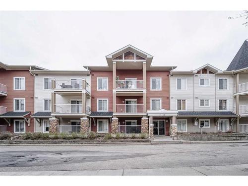 5308-70 Panamount Drive Nw, Calgary, AB - Outdoor With Balcony With Facade