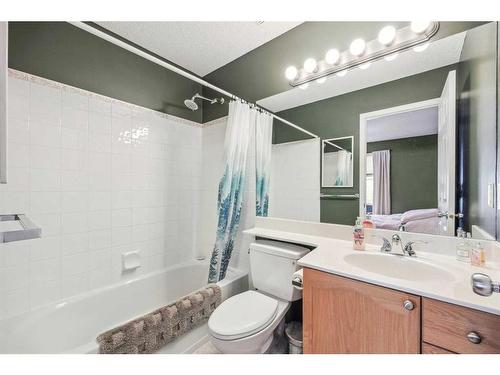 8 Country Village Landing Ne, Calgary, AB - Indoor Photo Showing Bathroom
