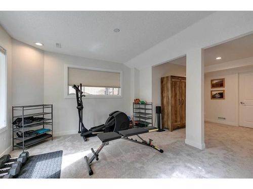 2199 Sirocco Drive Sw, Calgary, AB - Indoor Photo Showing Gym Room