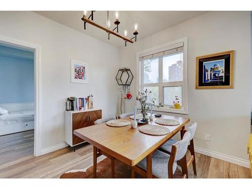 205-138 18 Avenue Se, Calgary, AB - Indoor Photo Showing Dining Room
