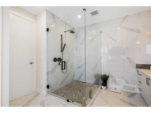 41 Farries Drive Se, Airdrie, AB - Indoor Photo Showing Bathroom