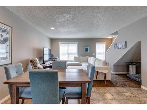 3138 New Brighton Gardens Se, Calgary, AB - Indoor Photo Showing Dining Room