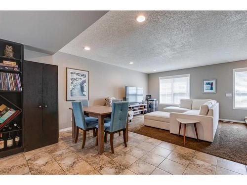 3138 New Brighton Gardens Se, Calgary, AB - Indoor