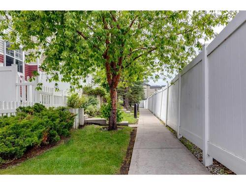 3138 New Brighton Gardens Se, Calgary, AB - Outdoor