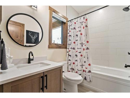 108 River'S Bend Way, Dead Man'S Flats, AB - Indoor Photo Showing Bathroom