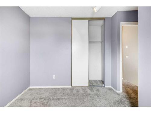 84 River Rock Circle Se, Calgary, AB - Indoor Photo Showing Other Room