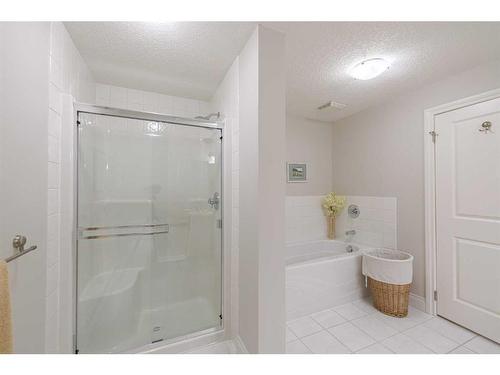 1307-10221 Tuscany Boulevard Nw, Calgary, AB - Indoor Photo Showing Bathroom