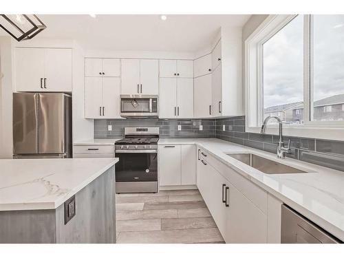 71 Amblefield Avenue, Calgary, AB - Indoor Photo Showing Kitchen