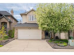 320 Cresthaven Place SW Calgary, AB T3B 5W5