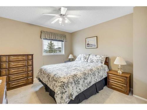 210 Valley Ridge Green Nw, Calgary, AB - Indoor Photo Showing Bedroom