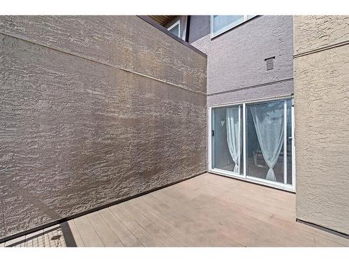 8-203 Village Terrace Sw, Calgary, AB - Outdoor With Exterior