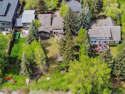 6832 Bow Crescent Nw, Calgary, AB - Outdoor With View
