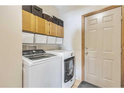 76 Chaparral Cove Se, Calgary, AB - Indoor Photo Showing Laundry Room