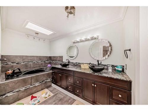 84 Castlefall Way Ne, Calgary, AB - Indoor Photo Showing Bathroom