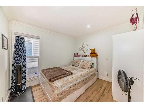 84 Castlefall Way Ne, Calgary, AB - Indoor Photo Showing Bedroom