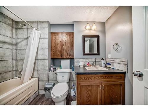 84 Castlefall Way Ne, Calgary, AB - Indoor Photo Showing Bathroom